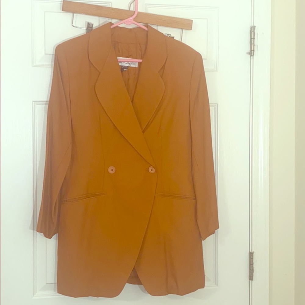 Retro burnt orange jacket. Size S